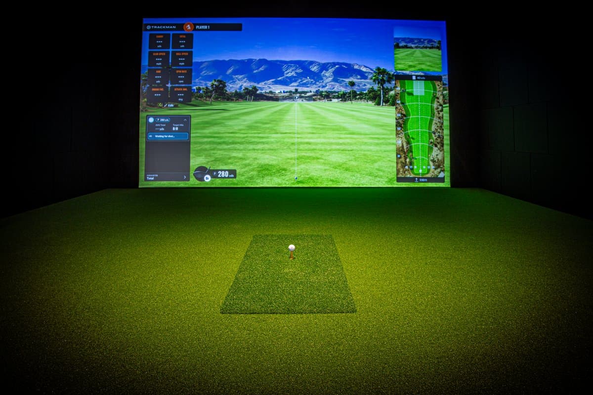24/7 TrackMan iO Indoor Golf Simulator Bays at True Precision Golf in Pickering, Ontario